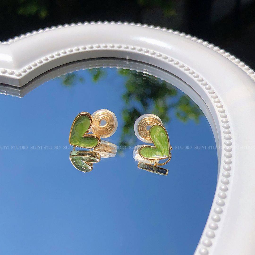 SUIYI 绿色滴釉爱心耳夹森系小清新无耳洞蚊香盘耳饰油画质感配饰