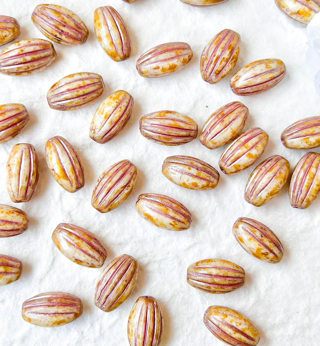 进口捷克珠14*8mm橄榄形瓜楞珠手工串珠手链项链耳环材料配件