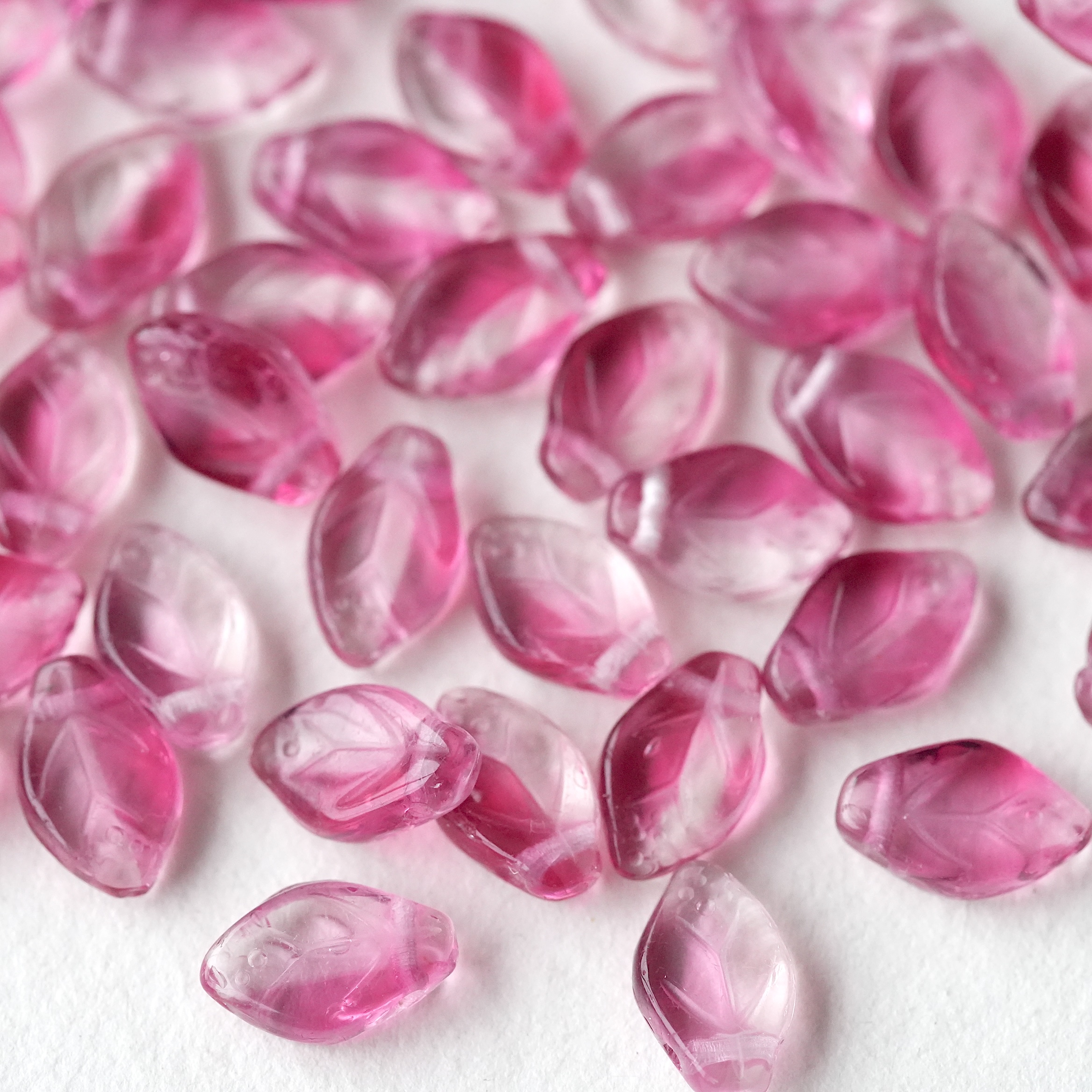 2颗装 进口捷克珠12x8mm樱桃叶子珠手工串珠diy材料配件散珠