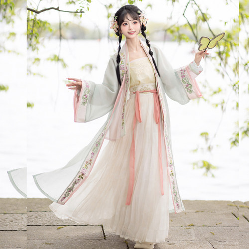 宋制汉服长褙子绣花短衫百迭裙