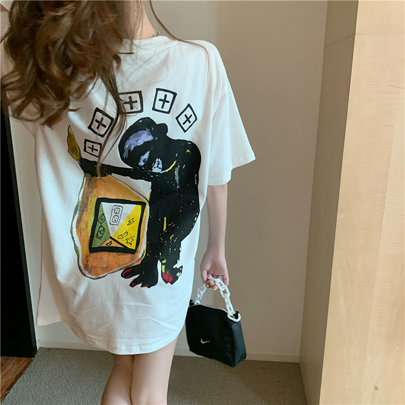Real price women's wear super hot personality graffiti middle and long lower body missing loose show thin T-shirt trend