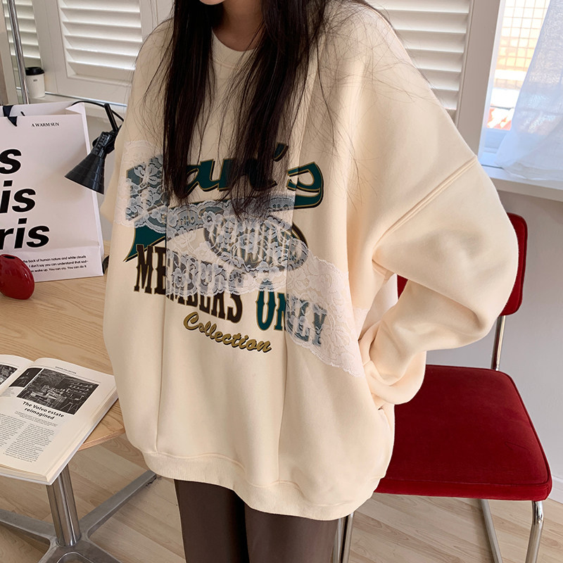 Real shot real price lace stitching design three dimensional modeling printing loose Plush retro sweater for women