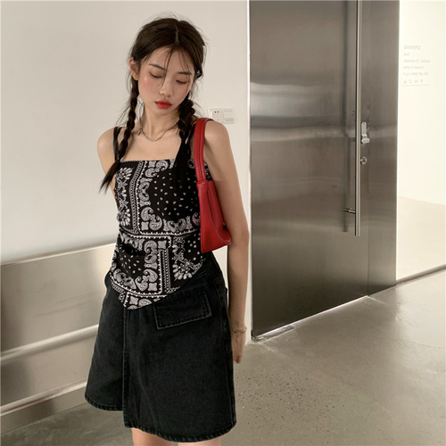 Real shot real price 2020 super fire personality ins retro cashew pattern slim back lace up vest sling