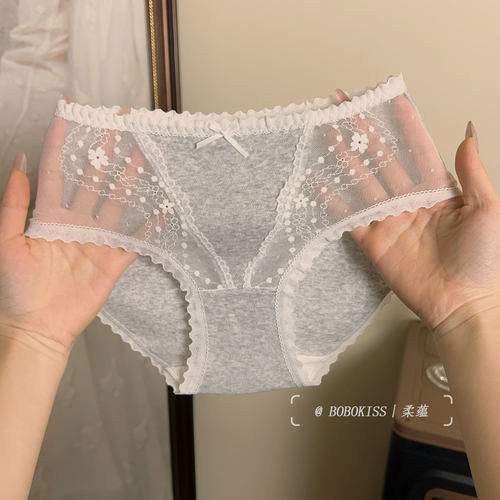 蕾丝边性感女士内裤中腰纯棉三角