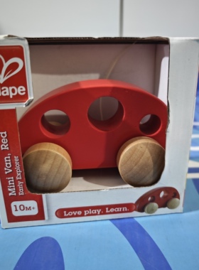 hape迷你婴童小车红色小蓬车推车手动木制小车环保水性漆玩具车