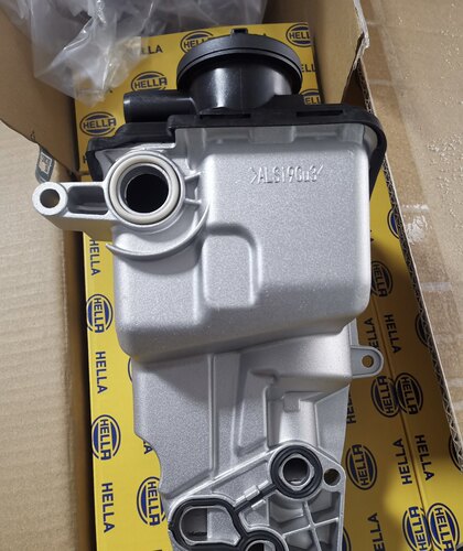 沃尔沃XC60S80S60S405缸废弃阀、机油滤芯底座