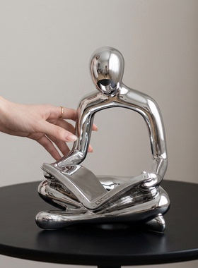 现代简约不锈钢人物雕塑摆件