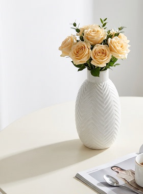 白色陶瓷几何纹花瓶客厅摆件