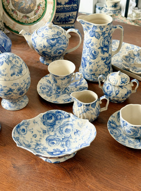 皇家雅顿中古瓷器 高洁淡雅蓝色蔷薇花高温釉中彩黑瓷咖啡杯