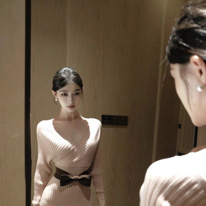 已到货   春日部心动情书纯欲修身收腰包臀连衣裙01201