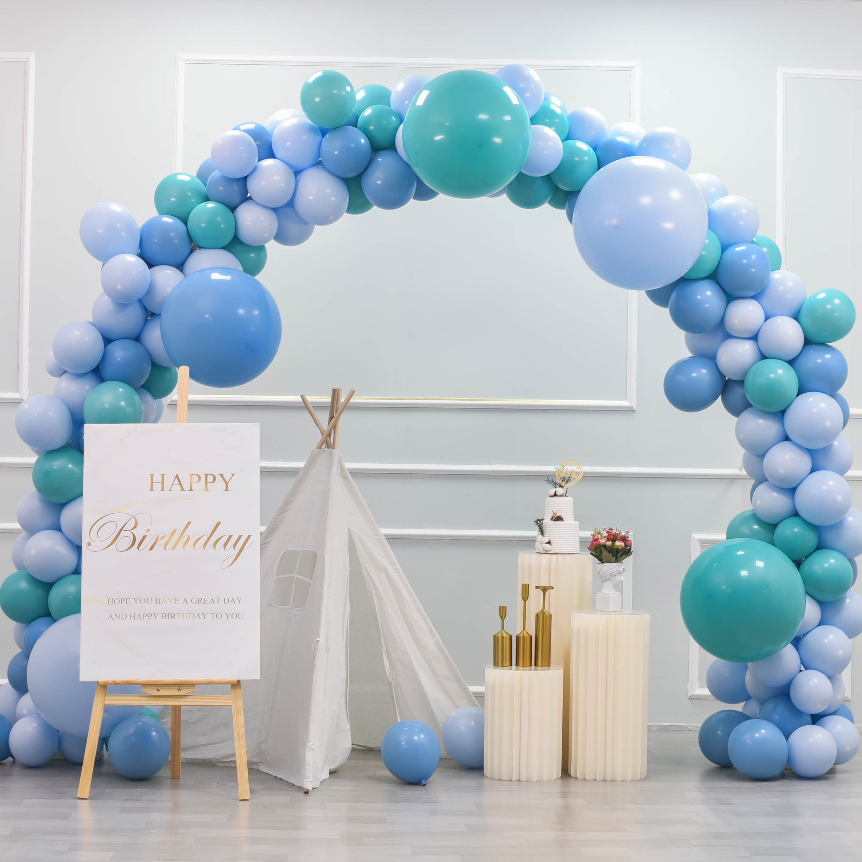 马卡浅蓝气球拱门开业毕业成人礼生日派对晚会现场活动布置立柱