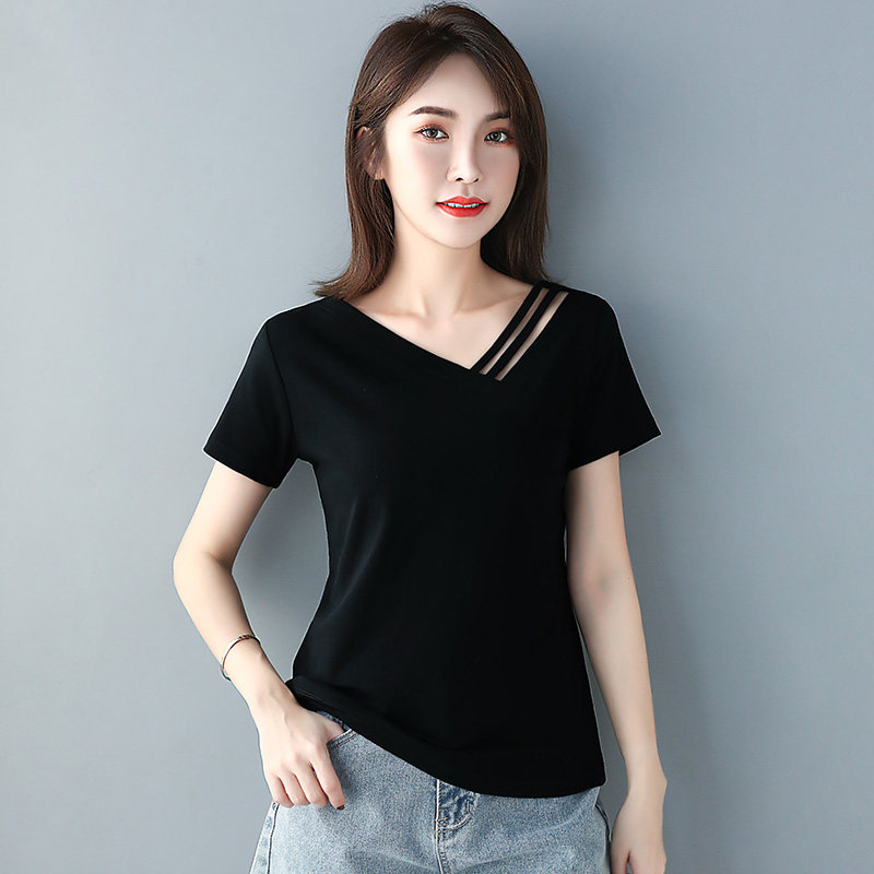 黑色双线条斜v领短袖t恤女新款设计感小众修身显瘦女装体恤衫上衣,女装/女士精品,T恤,淘宝优惠券,粉丝福利购,淘宝优惠卷