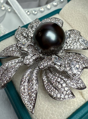 巨大13mm海水大溪地黑珍珠正圆强光重工满钻胸针吊坠两用款