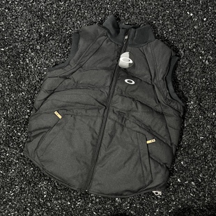 日单Fppev癞蛤蟆VTG羽绒马甲男女户外防泼水耐磨防刮保暖坎肩外套