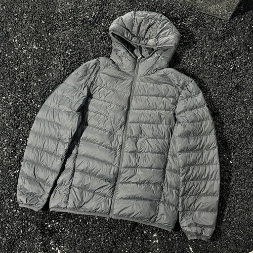 日单Fppev户外90绒轻量化排骨羽绒服连帽中间保暖城市通勤面包服