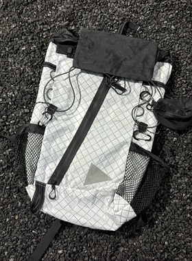 日单Fppev轻量化登山包30L backpack山系露营徒步运动轻便双肩包