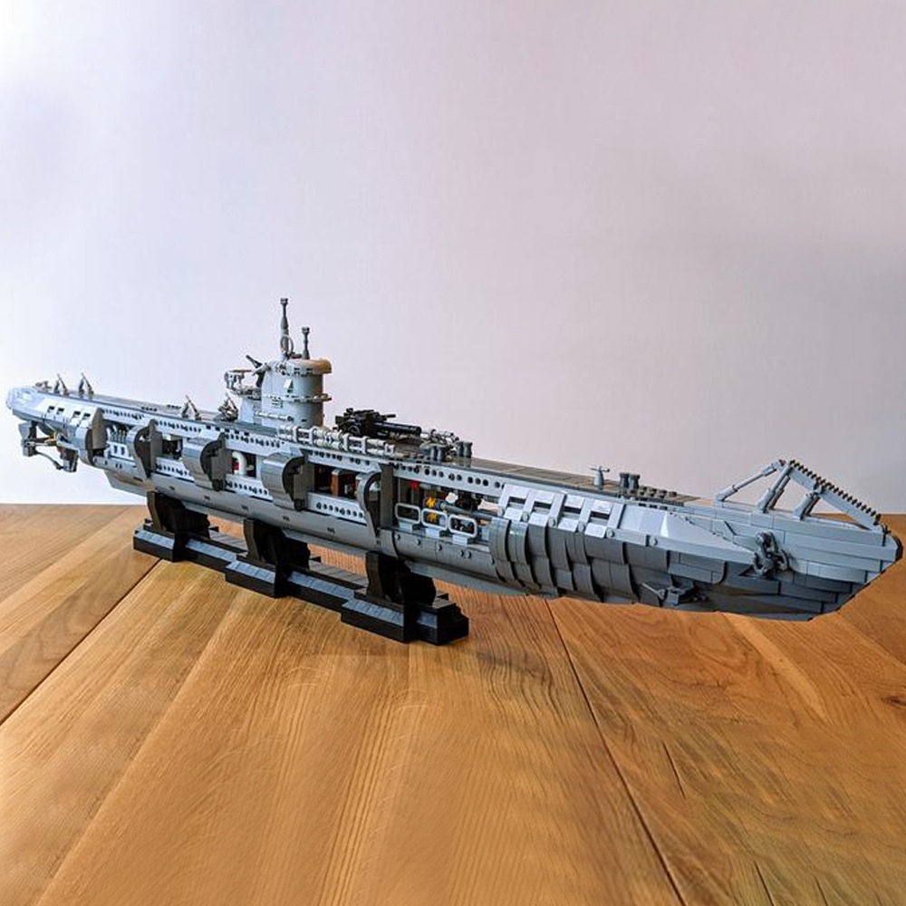 【高砖零件】德国海军VIIC型潜艇U型潜水艇MOC139272拼装积木玩具