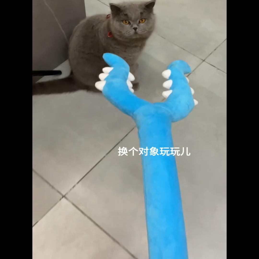 小猫咪讨伐棒毛绒玩具