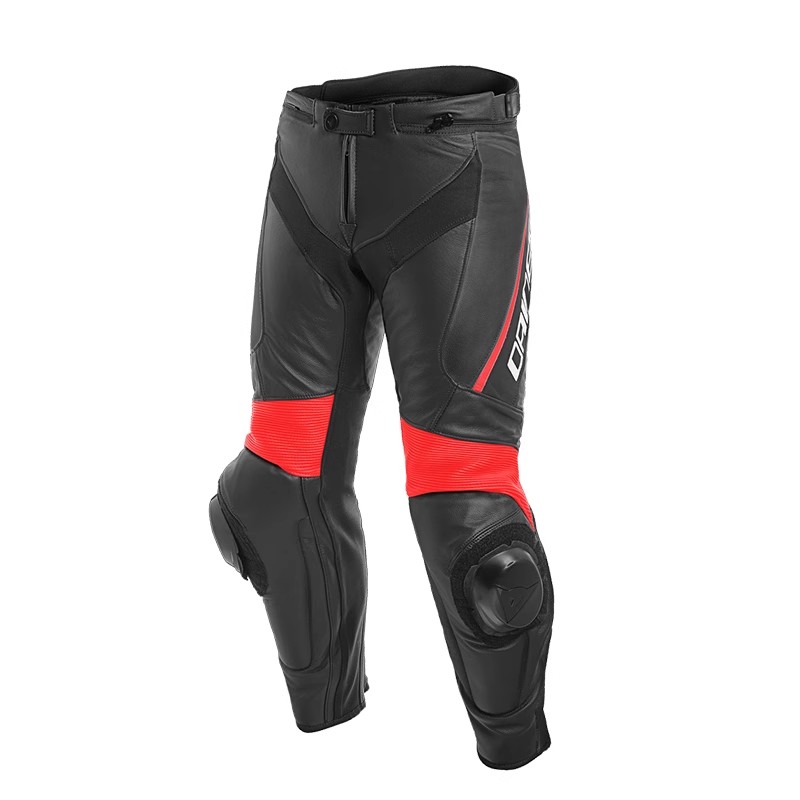 内置护具 膝部采用S1弹性面料提升灵活性