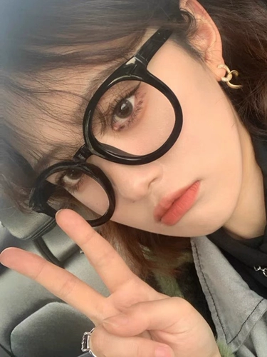 Большие очки, ретро краситель, по фигуре, популярно в интернете, в корейском стиле