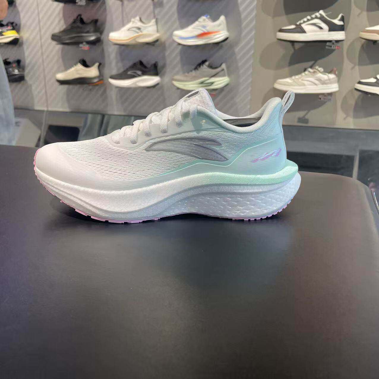 安踏马赫6代SE跑鞋女缓震竞速训练体测中考新年运动鞋122615582