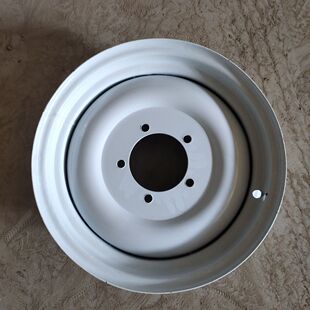 加厚中心孔直径11厘米农用五孔通用轮毂 16钢圈一体式 5眼650 600