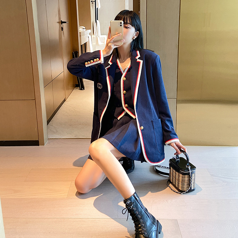 早秋西装外套女百褶半身裙夏季马甲针织华夫格微弹三件套装