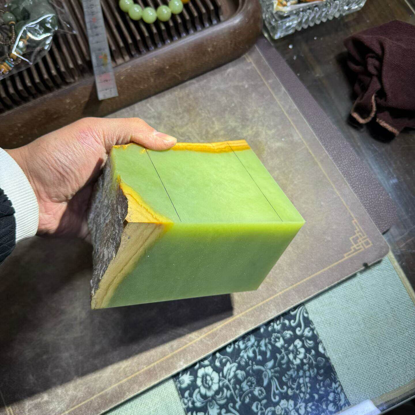 定金一手工厂原石毛料黄绿带皮析木河磨玉籽料椴树林和田玉定制