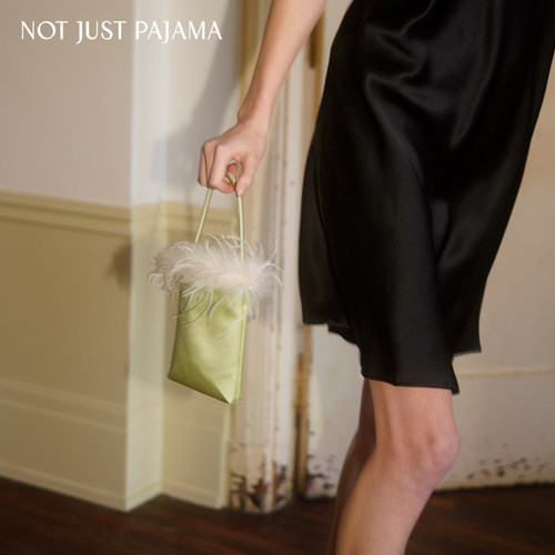 NJP真丝羽毛手机包GLAM系列