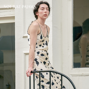 Not Pajama Dalmatian 系列真丝睡裙女秋冬桑蚕丝吊带连衣裙 Just
