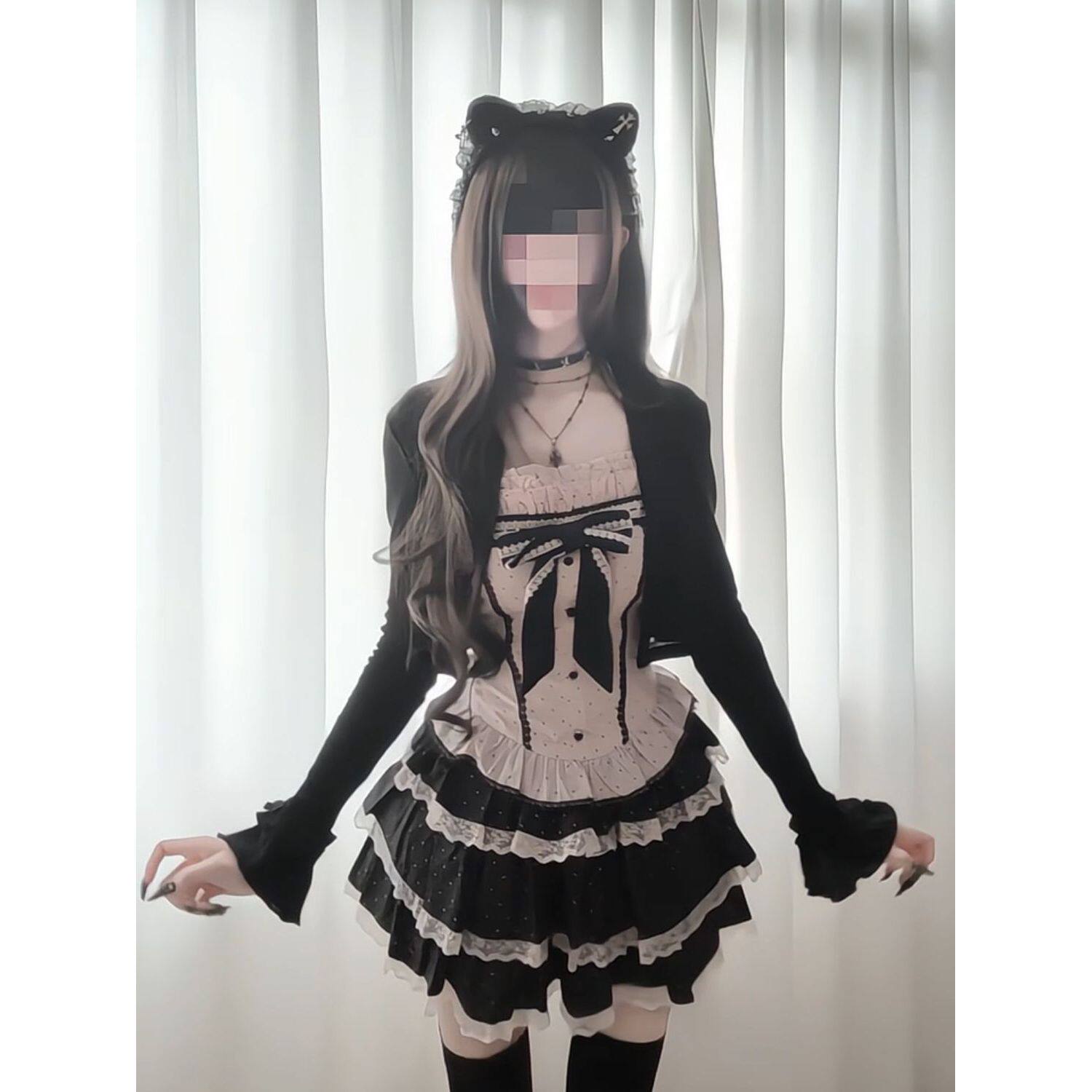 暗夜甜猫 日系甜美蝴蝶结波点吊带+蓬蓬蛋糕短裙+黑色开衫三件套
