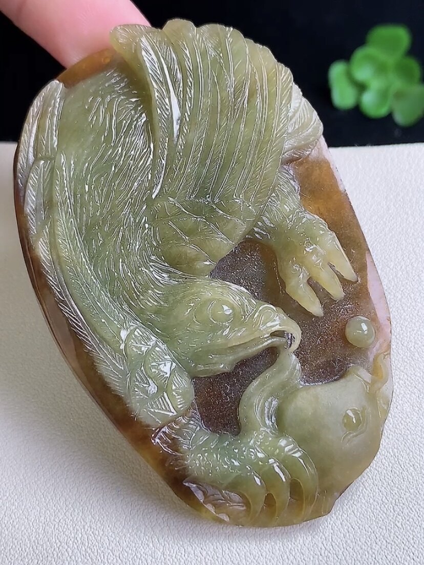 天然A货翡翠 缅甸正品玉坠 黄翡精雕大展宏图挂件 手到擒来吊坠