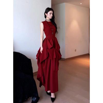 夏日绝美小裙子独特漂亮掐腰法式冷淡系别致超好看红色领连衣裙女
