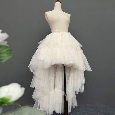 前短后长两穿拖尾一片式