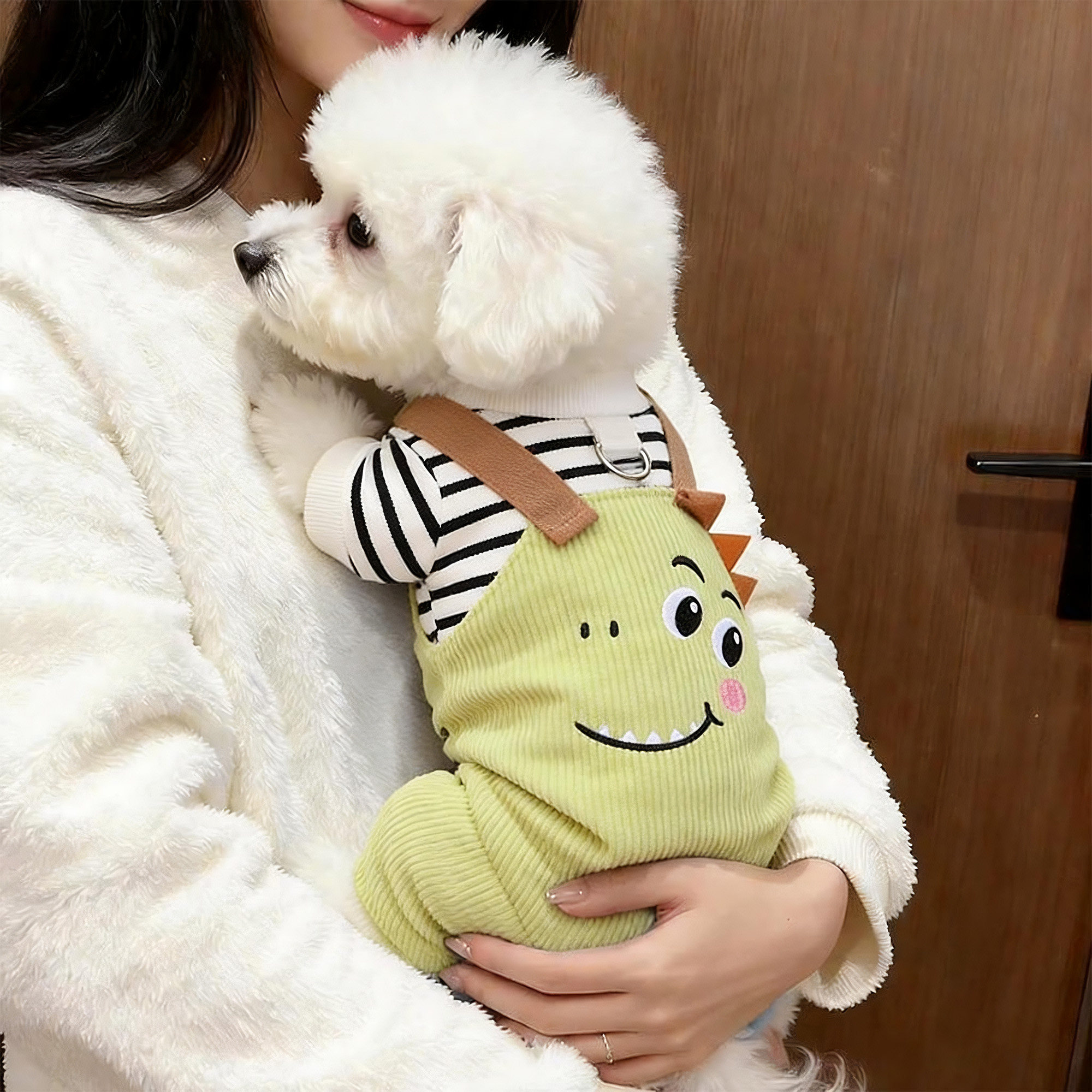 狗狗衣服秋冬新款可牵引四脚衣比熊泰迪条纹小型犬宠物可爱背带裤
