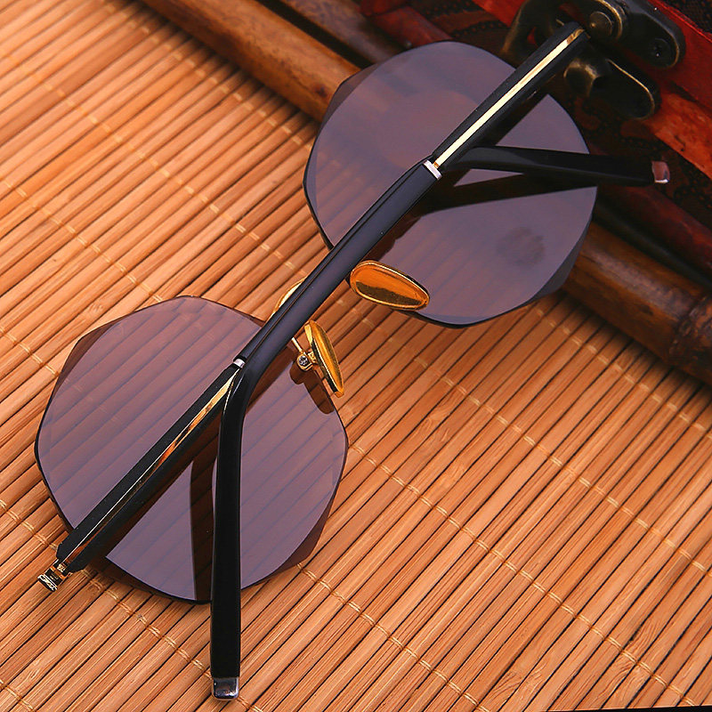 东海天然水晶石头镜八边形水晶石眼镜蓝色养目镜个性切边八角茶镜