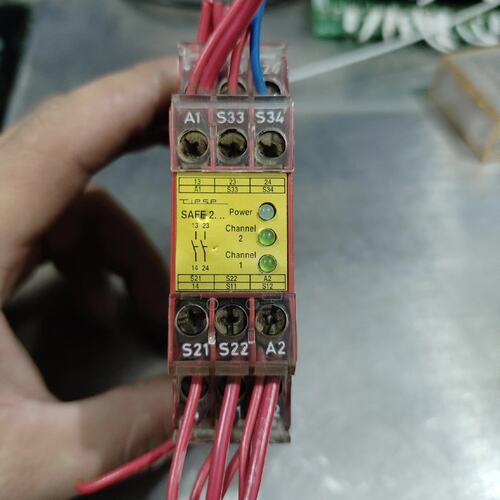议价德国TIESE安全继电器SAFE2 SAFE 21 24V可维修