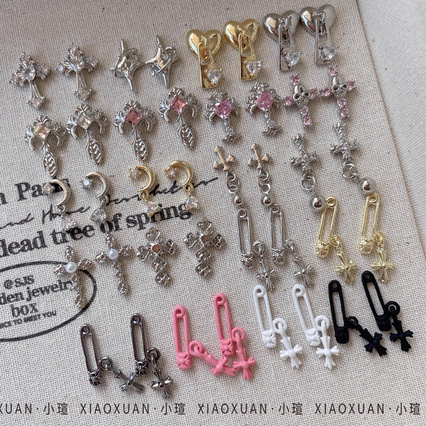 小瑄新款网红甜酷辣妹风暗黑克罗心做旧立体十字架美甲饰品钻,彩妆/香水/美妆工具,指甲装饰,淘宝优惠券,粉丝福利购,淘宝优惠卷