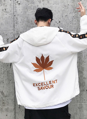 国潮刺绣枫叶秋冬学生运动外套