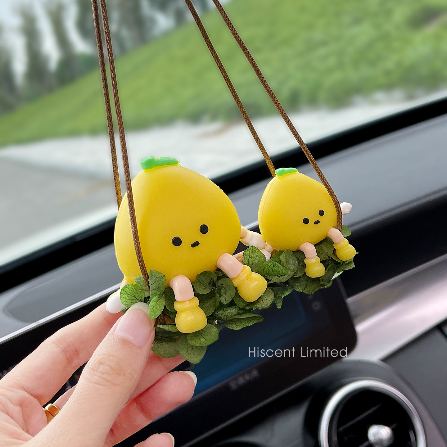 车载挂件2026新款可爱小柚子荡秋千汽车挂饰车载吊坠后视镜装饰品,汽车用品/电子/清洗/改装,车挂,淘宝优惠券,粉丝福利购,淘宝优惠卷