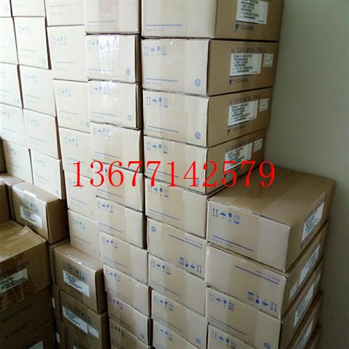 议价SGMAV-C2A3A21安川伺服电机全新原装现货质保一年 。