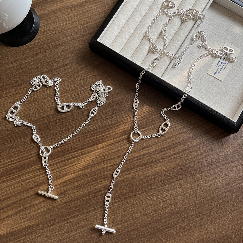 小众轻奢时髦银色长款猪鼻子项链