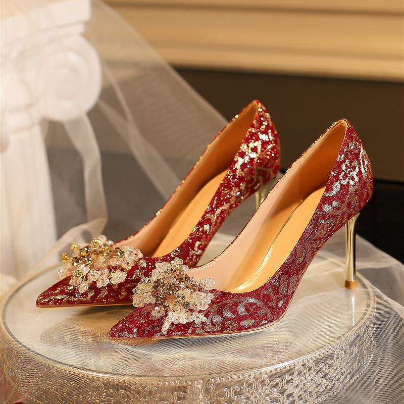 绝美婚鞋女2026新款秀禾服新娘鞋水晶法式红色高跟鞋不累脚敬酒鞋