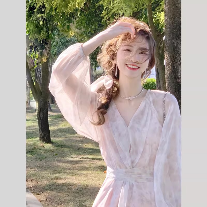 早秋新款碎花桔梗裙清纯仙气过膝长裙度假旅游沙滩裙洋装