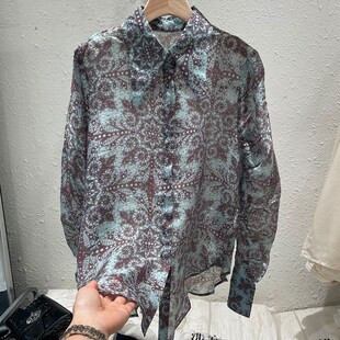 2023春季新款蓝色雪纺衬衫长袖上衣女设计感小众印花褶皱天丝衬衣