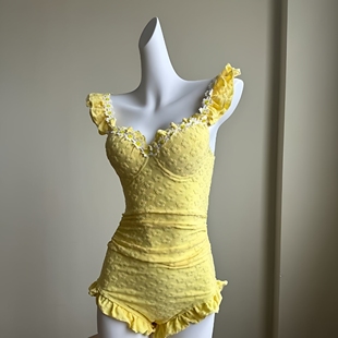 泳衣连体小平角小胸钢托聚拢海边温泉度假泳衣 2025新款 小雏菊