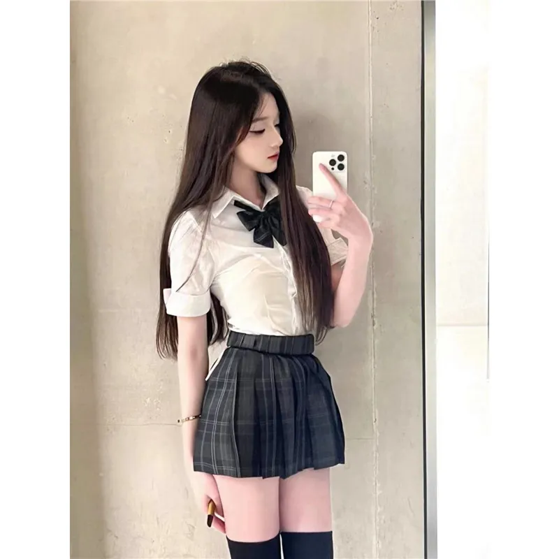 原创纯欲风收腰短袖衬衫女显瘦修身上衣百搭jk制服裙复古气质套装