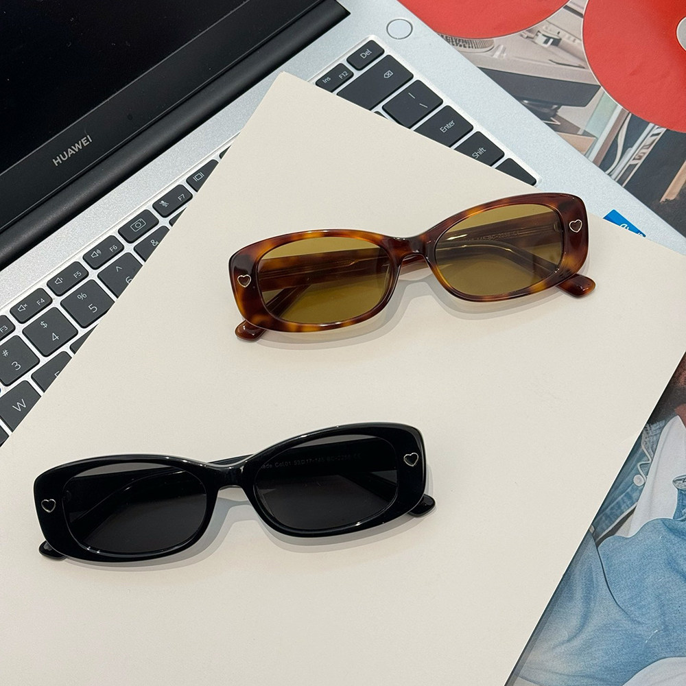 复古方形板材爱心装饰尼龙镜片太阳镜男女高级感时尚墨镜防紫外线,ZIPPO/瑞士军刀/眼镜,太阳眼镜,淘宝优惠券,粉丝福利购,淘宝优惠卷