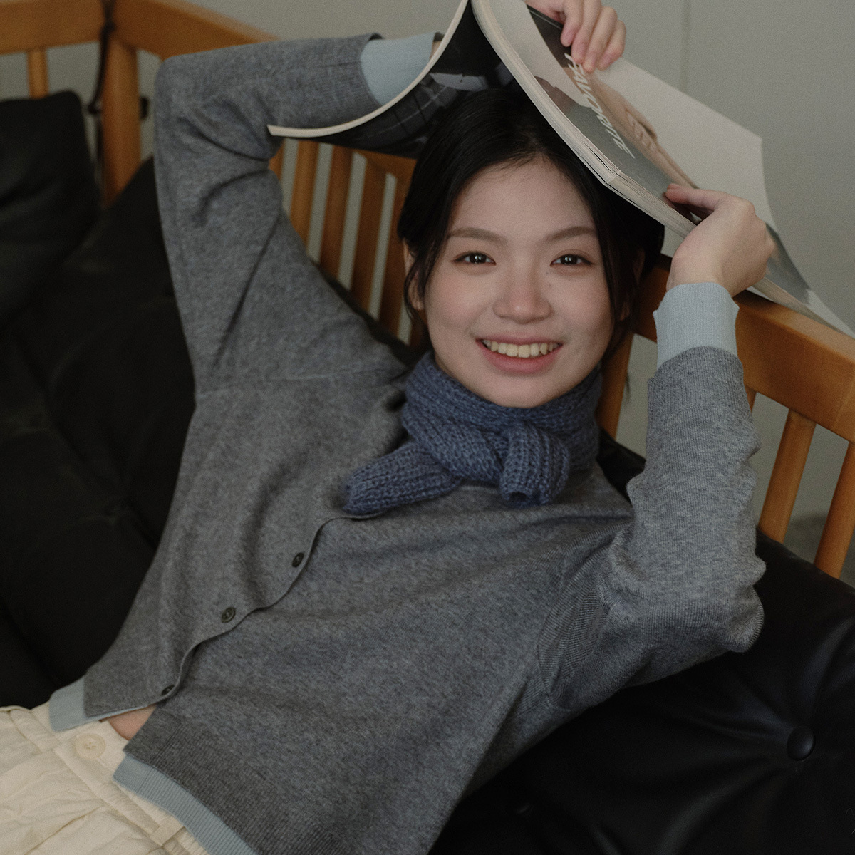 设计师款平替羊毛混纺短款纯色针织细围巾凹造型圆筒毛线小围脖