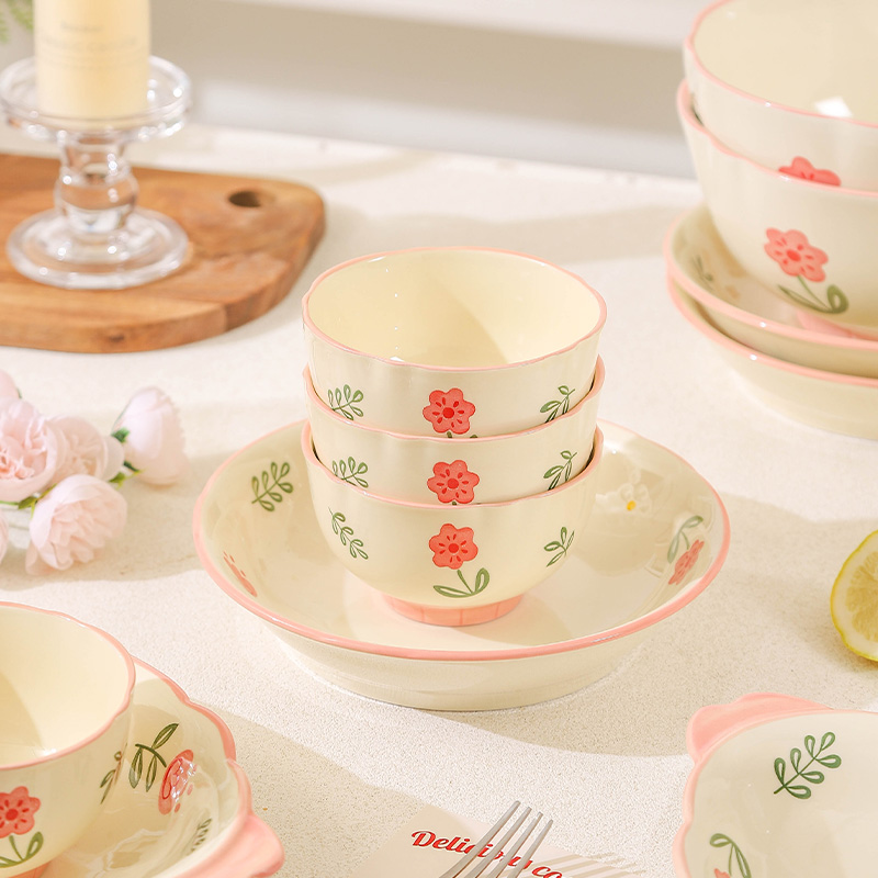 特别好看的陶瓷碗家用2025新款高颜值米饭碗小碗釉下彩餐具套装